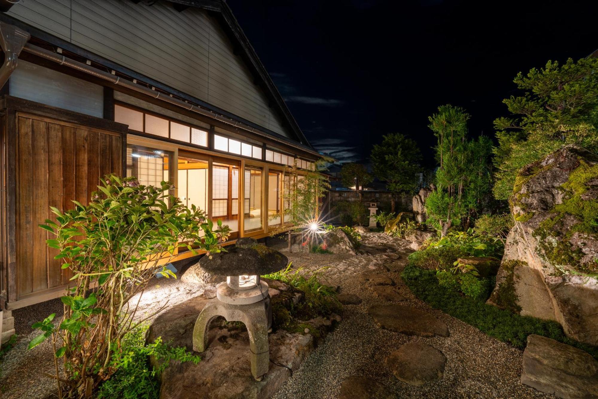 お宿一の華 Takajama Kültér fotó